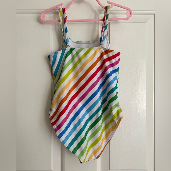 Swimsuit, girls size 5 - Picture 2 of 3